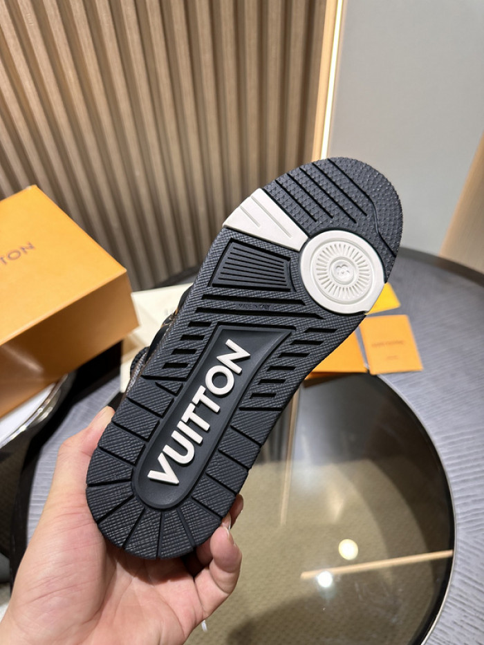 lou vuit sci-fi sneakers  lvss-0220