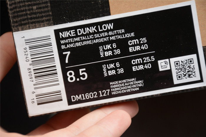 ow x dunk low 