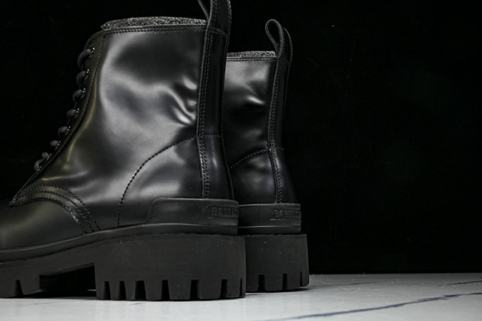 B*ALE*NGA BOOT BSB-033