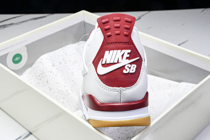 Jordan 4 Retro SB Varsity Red DR5415-106