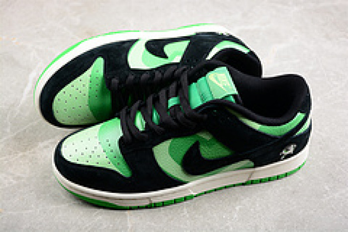 nk dunk low  gp5532-062