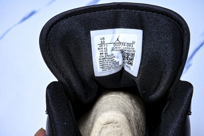 Air Jordan 1 Low DC0774-061