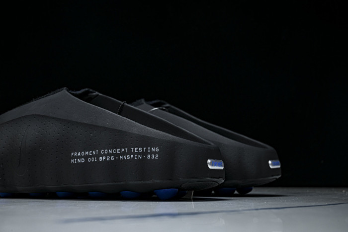 Mind 001 Slide Light Smoke Grey IQ8502-001