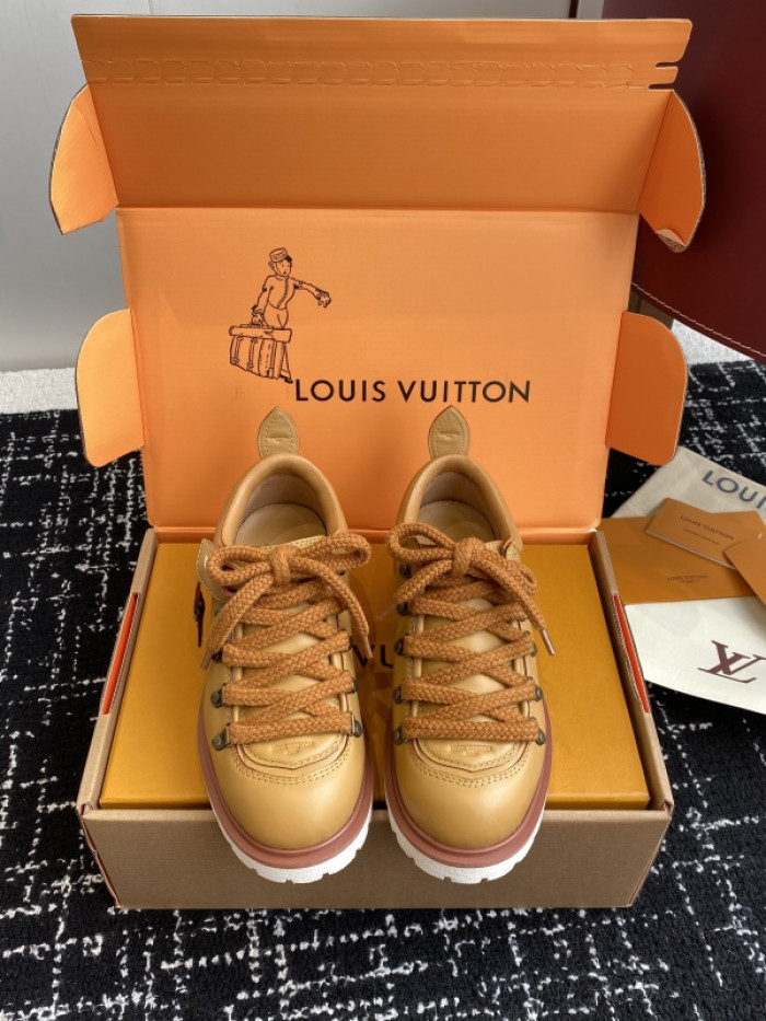 L*VT PLATFORM LOAFERS LPLS-006